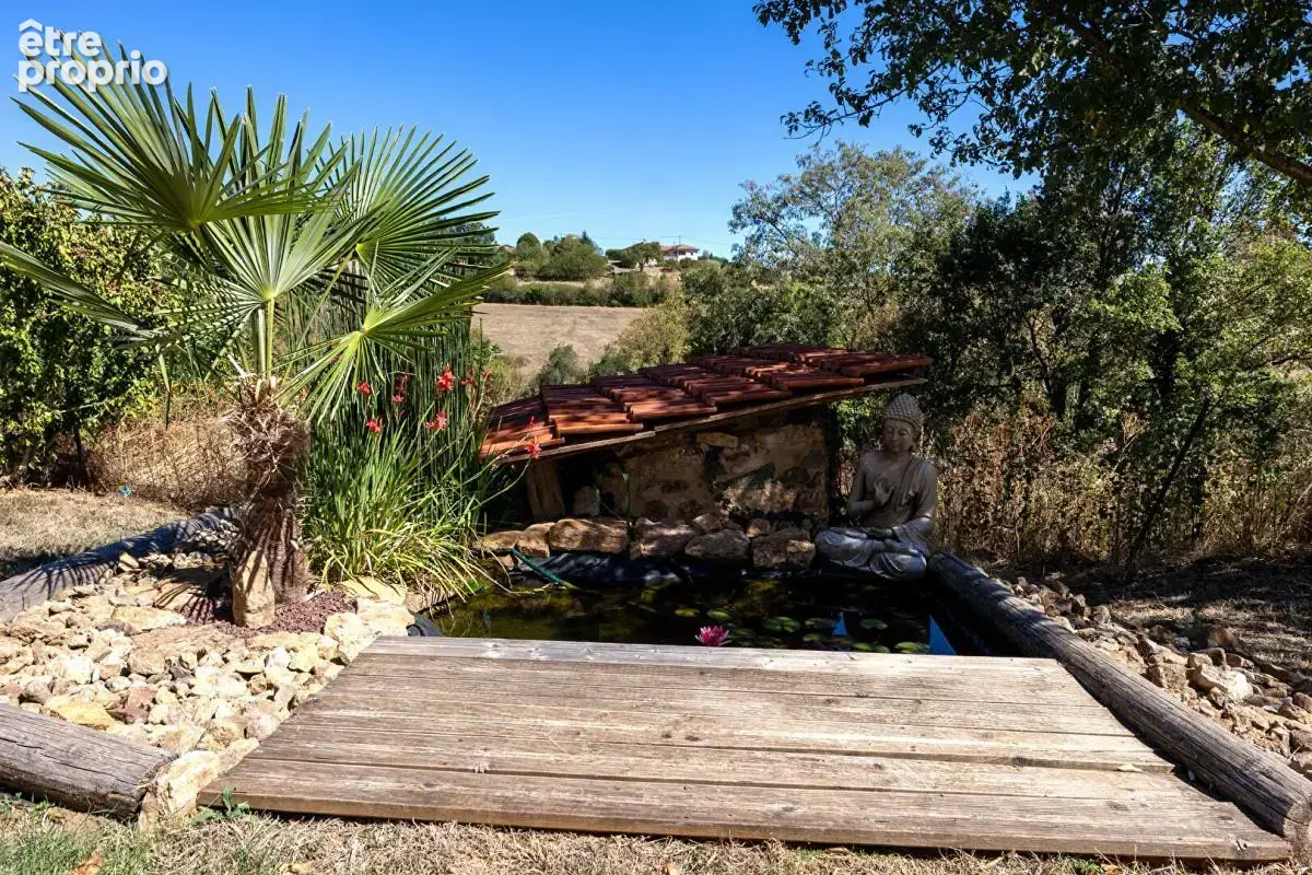 Superbe bâtisse de caractère avec piscine et grand terrain de 1,8 hectare - photo 16