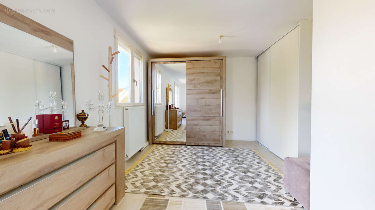 Maison à CORMEILLES-EN-PARISIS