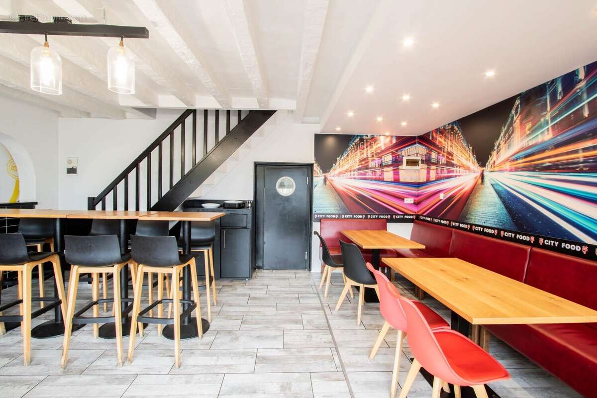 Appartement à LONGUE-JUMELLES