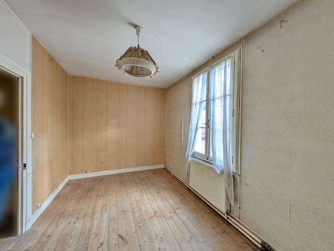 Maison à LE BUGUE