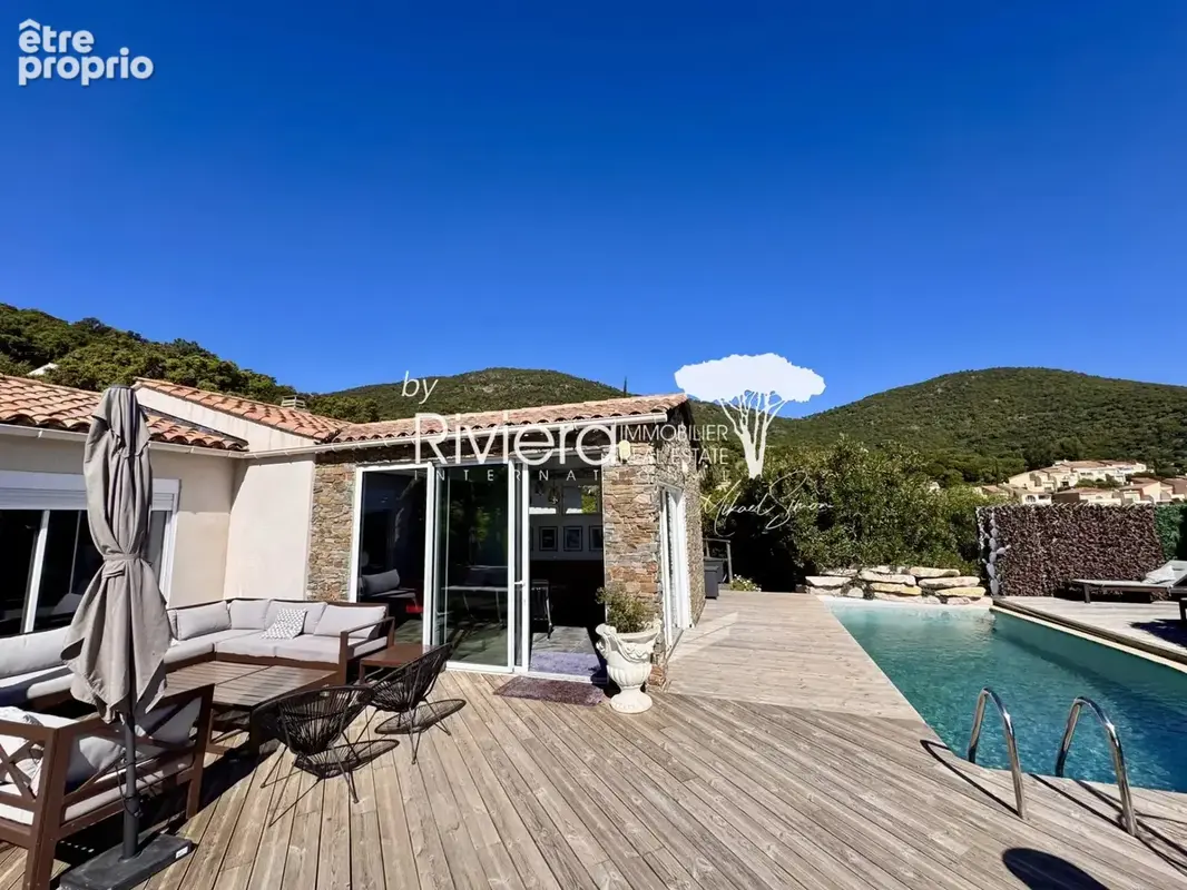 CAVALAIRE - Superbe villa contemporaine  - 5 chambres - bell - photo 24