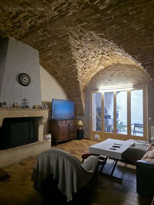 Appartement à AUBAIS