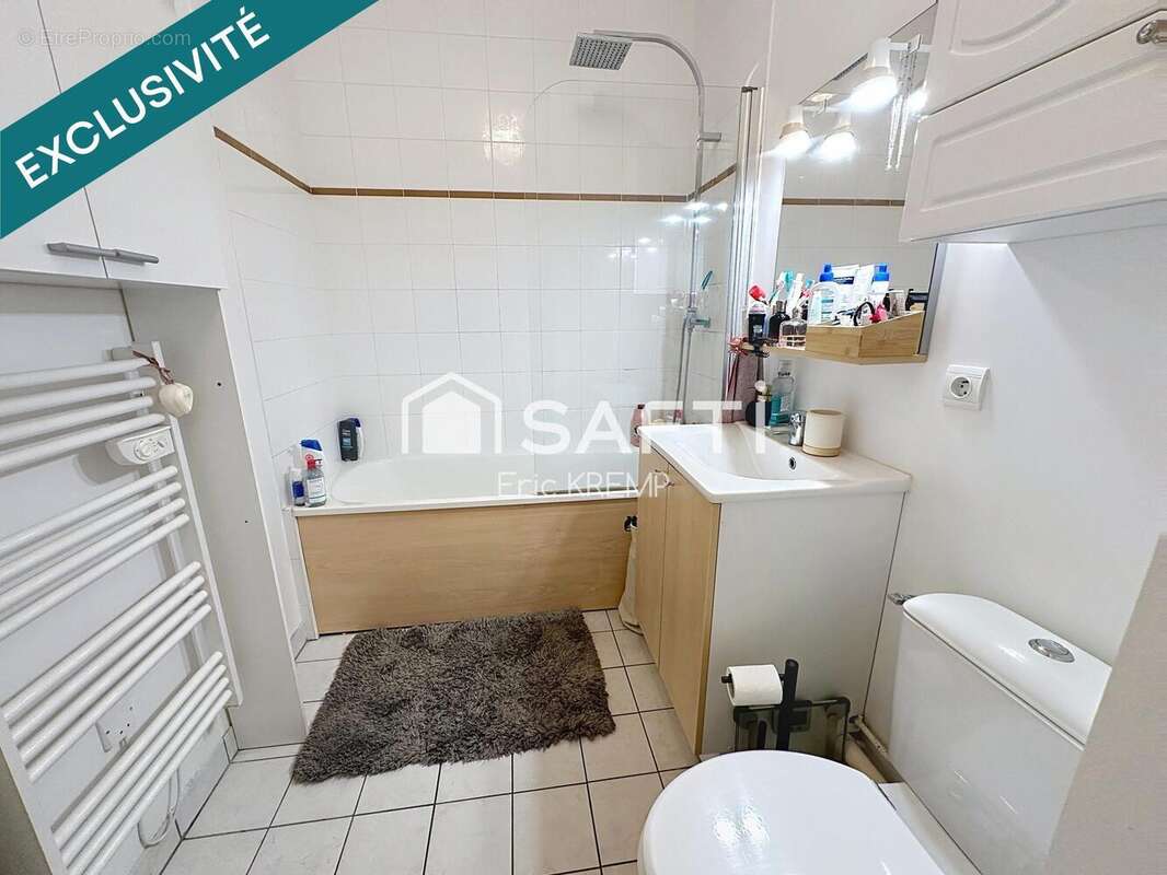 Photo 8 - Appartement à LAMORLAYE