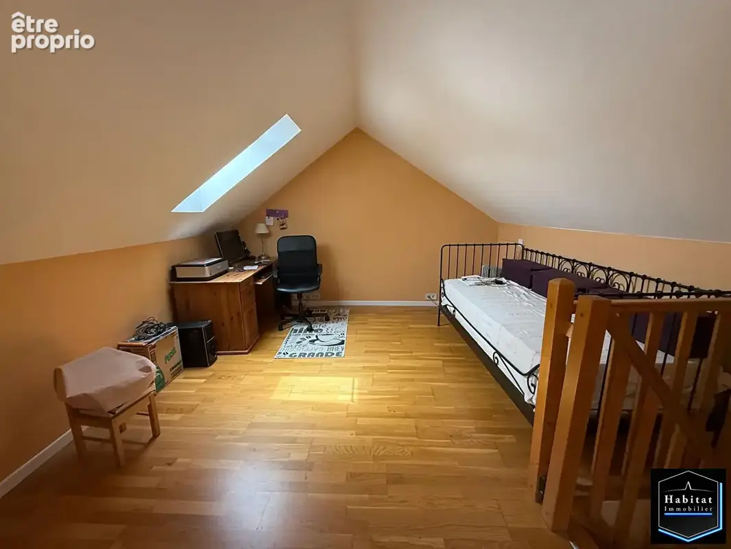 Maison Nanteuil Le Haudouin proche. 216 m2 - photo 10