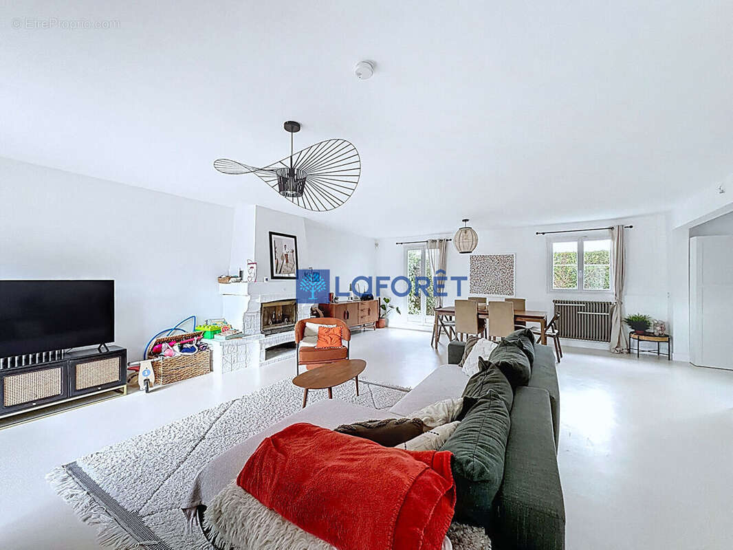 Maison à LONGPONT-SUR-ORGE