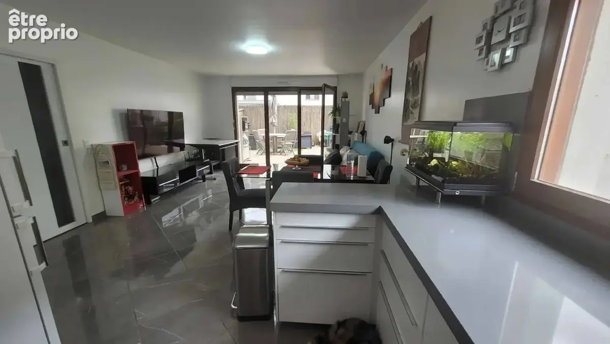 94200 ivry sur seine appartement 4 pieces 77.59 m² avec une terrasse 44 m² et un parking - photo 6