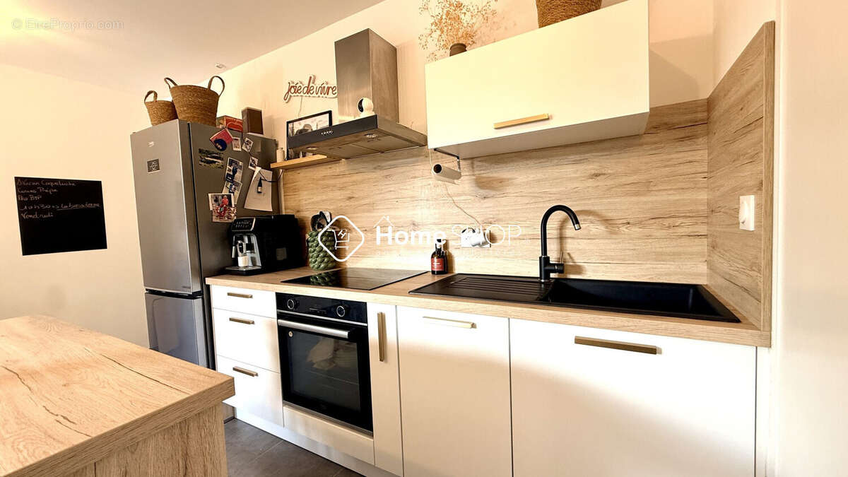 Appartement à VITROLLES