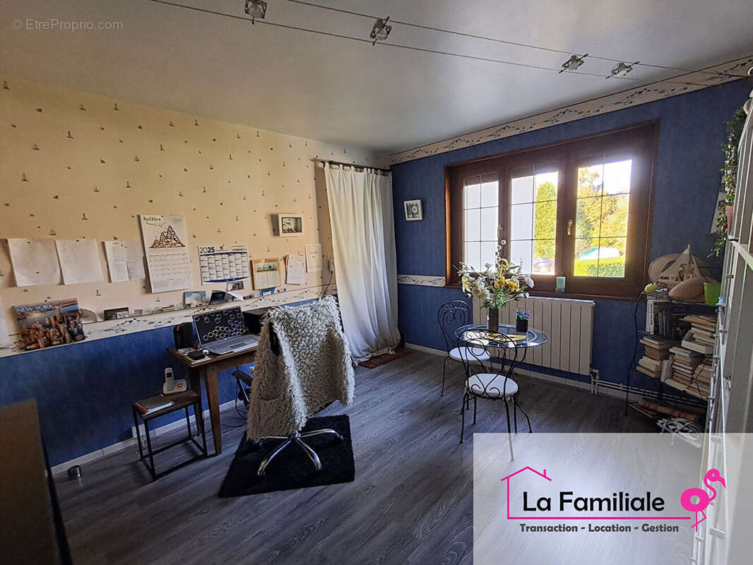 Maison à AILLEVILLERS-ET-LYAUMONT