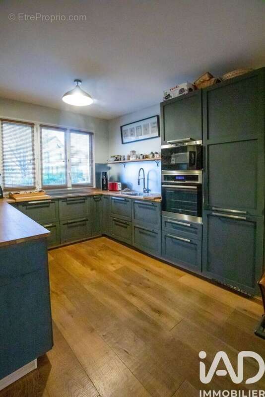 Photo 3 - Maison à RUEIL-MALMAISON