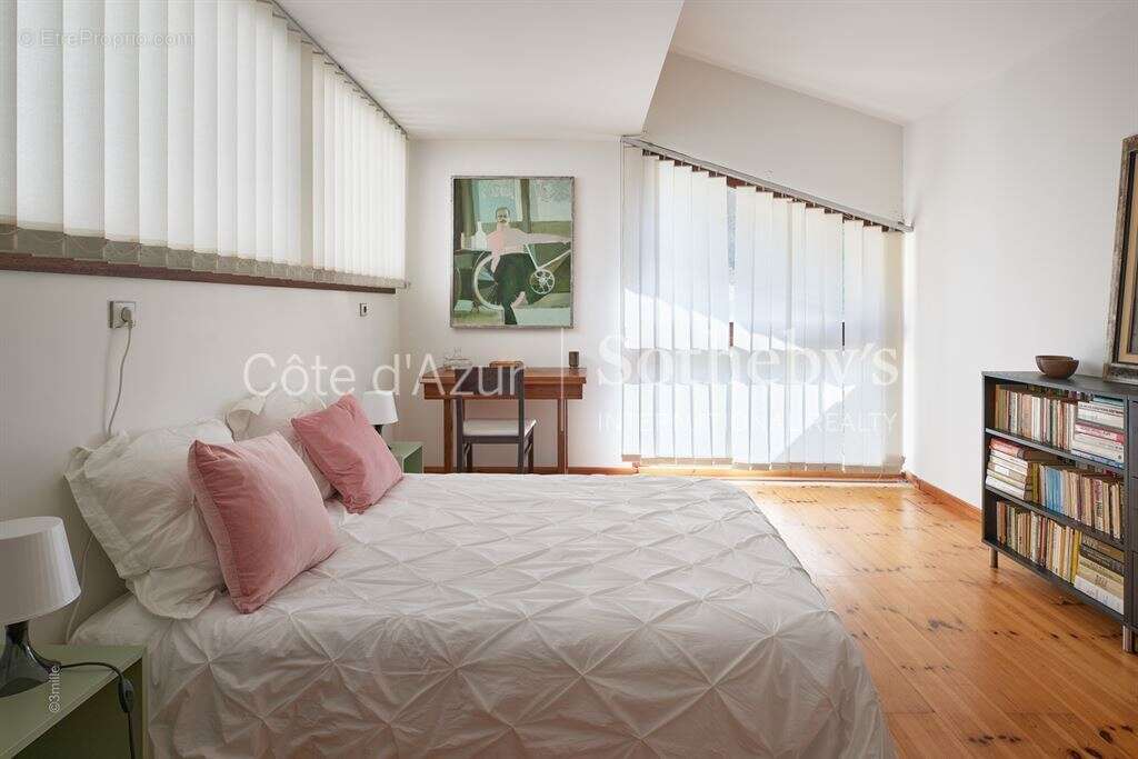 Maison à ROQUEBRUNE-CAP-MARTIN