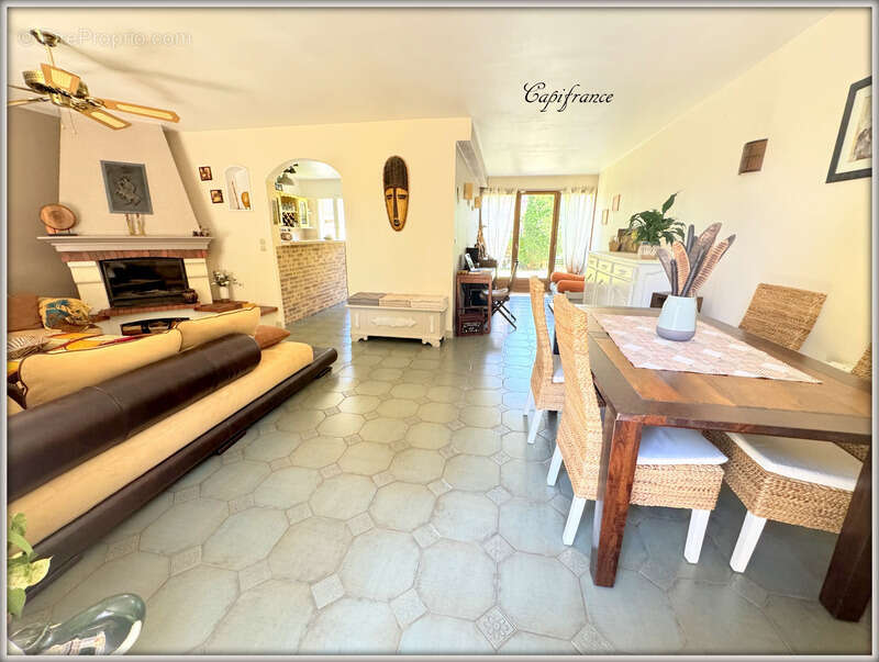 Maison à AULNAY-SOUS-BOIS