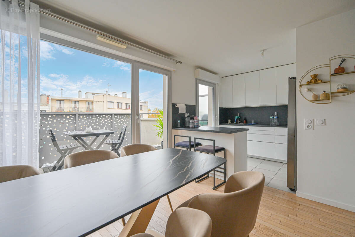 Appartement 83 m² à Creteil  - photo 5
