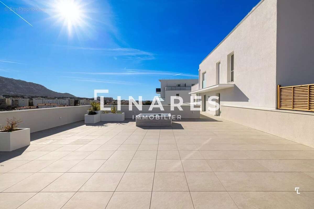 Appartement à MARSEILLE-8E