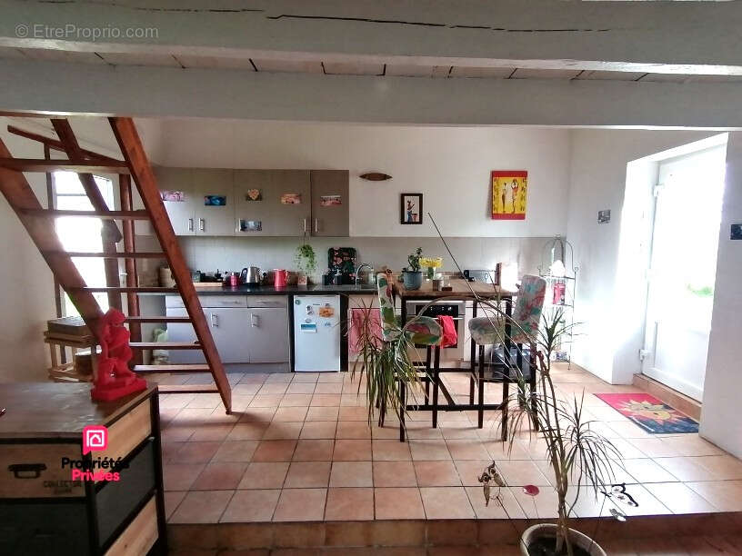 ECOUCHE LES VALLEES (61150) maison 4 pièces, 85 m2 environ, 2 chambres, PRIX 99 900 honoraires 7,42% inclus à la charge de l'acq - photo 7