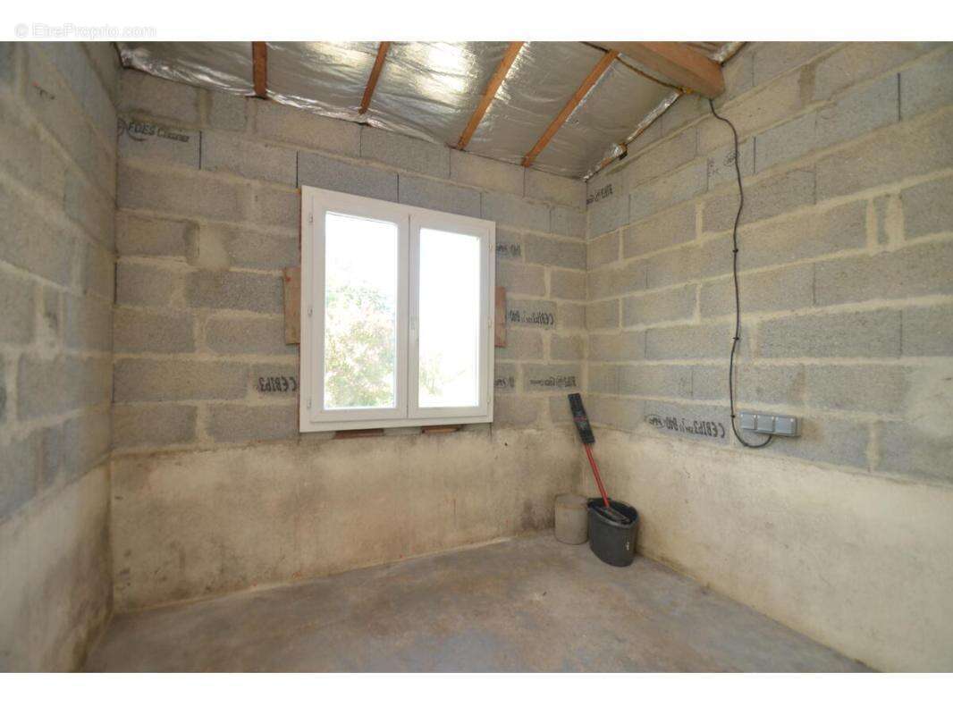 Maison à MONTPON-MENESTEROL