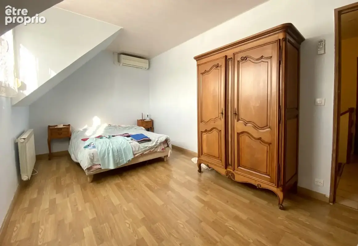 Maison 6 pièces 131 m² à vendre à Nogent-Le-Roi (28210) - photo 9