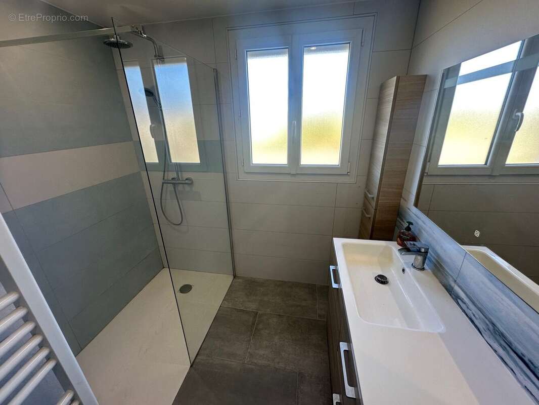 Maison à POILLY-LEZ-GIEN