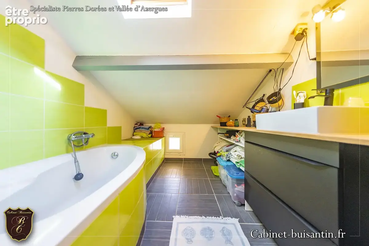 Maison rénovée avec piscine - photo 17