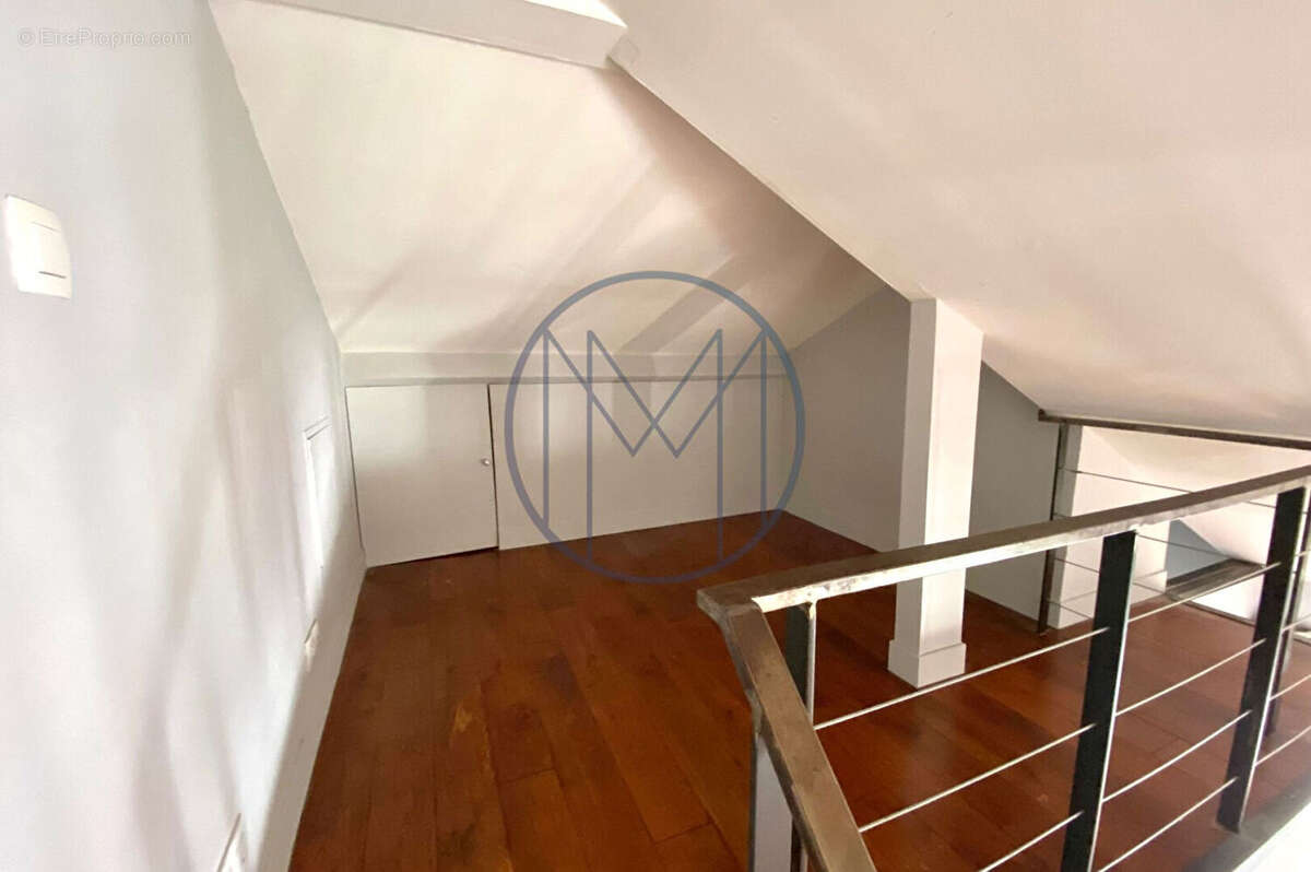 Appartement à VERSAILLES