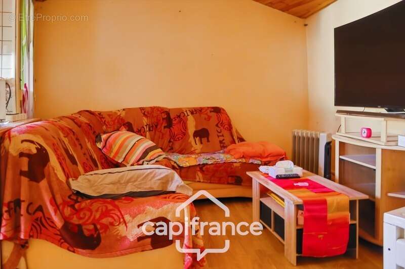 Appartement à PASLIERES