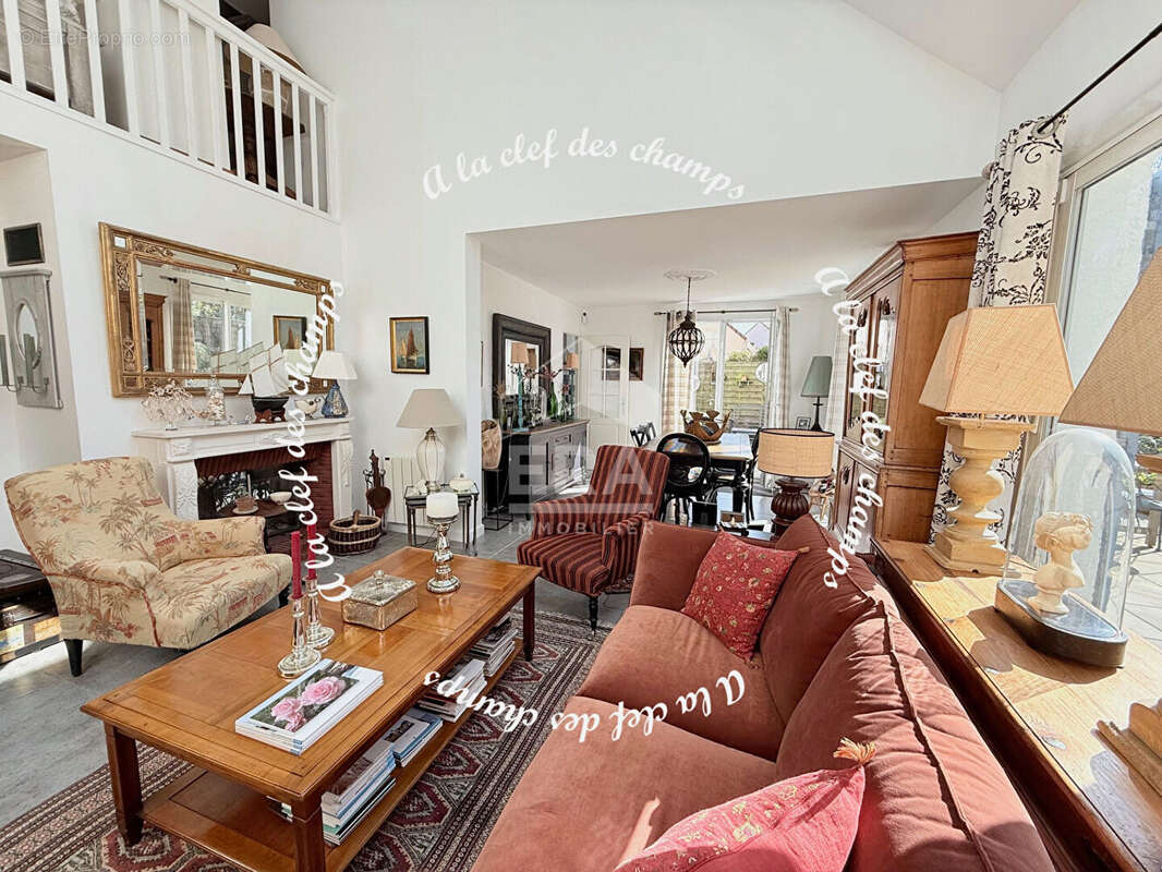 Maison à GIF-SUR-YVETTE