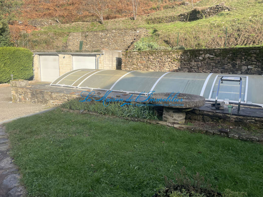Secteur Chamborigaud, Mas en pierre avec piscine couverte - photo 7