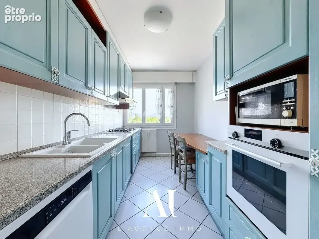 Appartement 3 pièces 70 m² à vendre à Ferney-Voltaire (01210) - photo 8