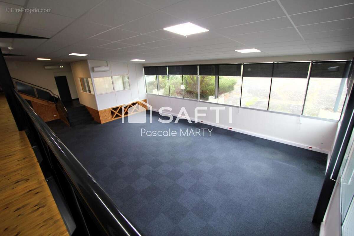 Photo 5 - Commerce à BALMA