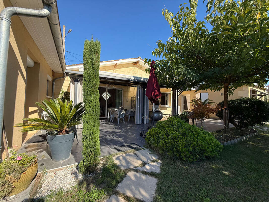 Maison à SAINT-DENIS-DE-PILE