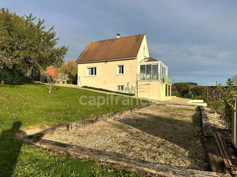 Maison à SAINT-BRIS-LE-VINEUX