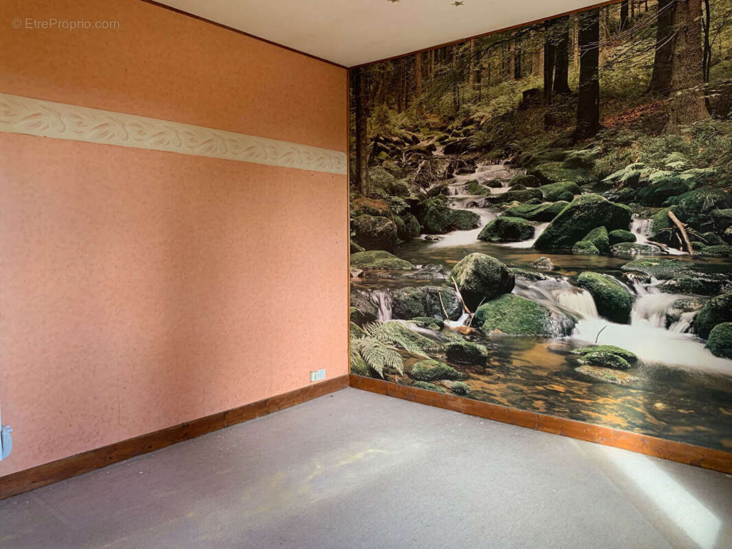 Maison à SAINT-LUBIN-DES-JONCHERETS