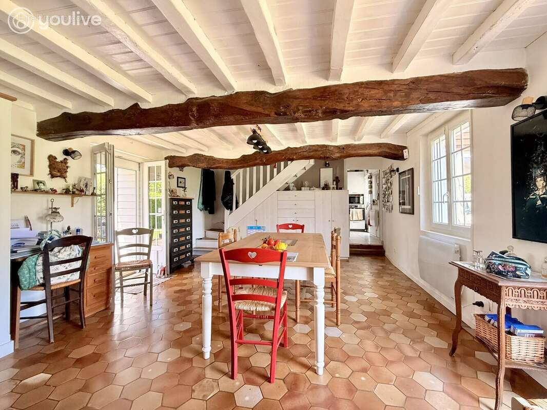 Maison à NEVILLE