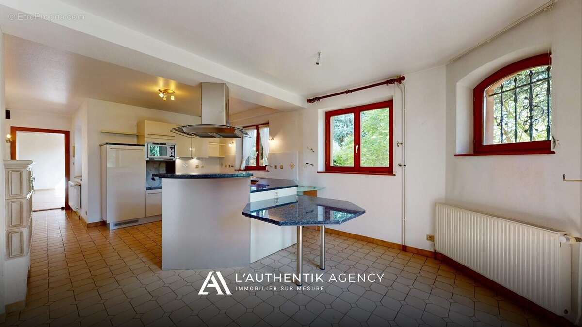 Maison 243 m² à Cosswiller  - photo 5