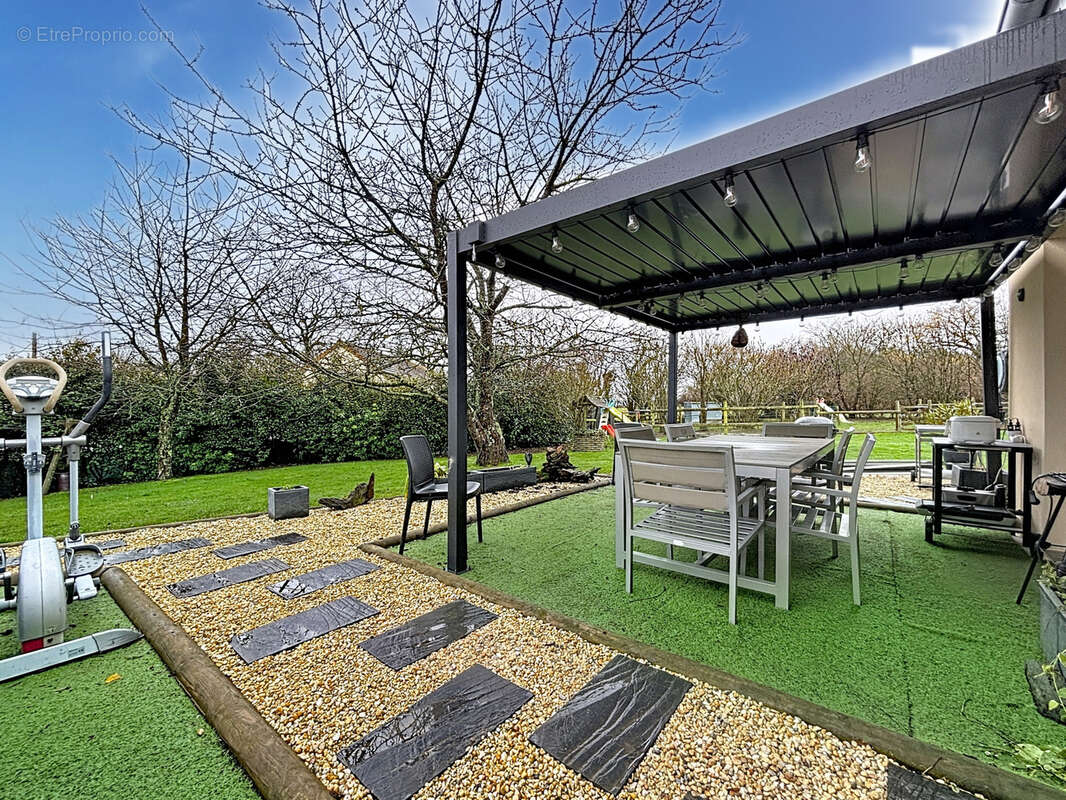 Maison à VILLERS-BOCAGE