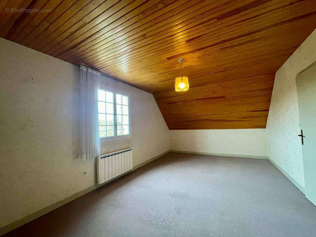 Maison à VALLANT-SAINT-GEORGES