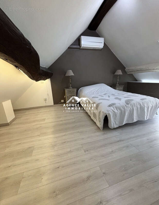 Appartement à SOISY-SUR-SEINE