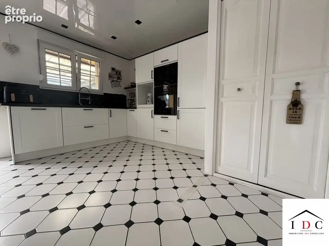 Maison 6 pièces 203 m² à vendre à Sarrebourg (57400) - photo 9