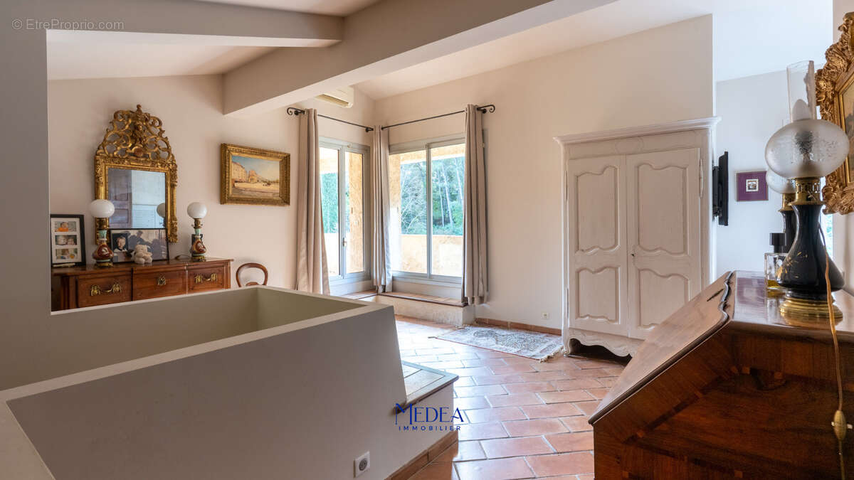 Photo 6 - Maison à AUBAGNE