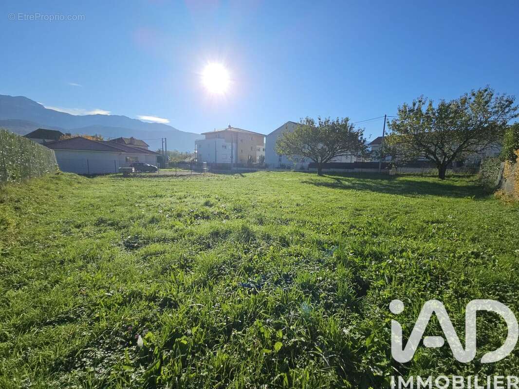 Photo 2 - Terrain à VOIRON