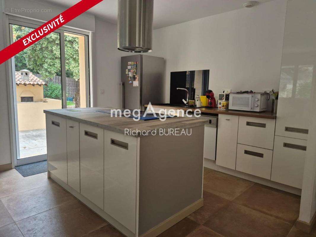 Villa avec piscine et garage de 90 m² - photo 4