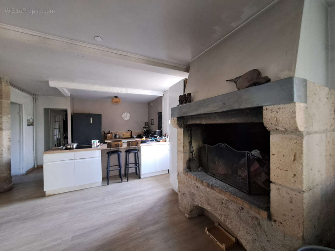 Maison à CLERMONT-DESSOUS