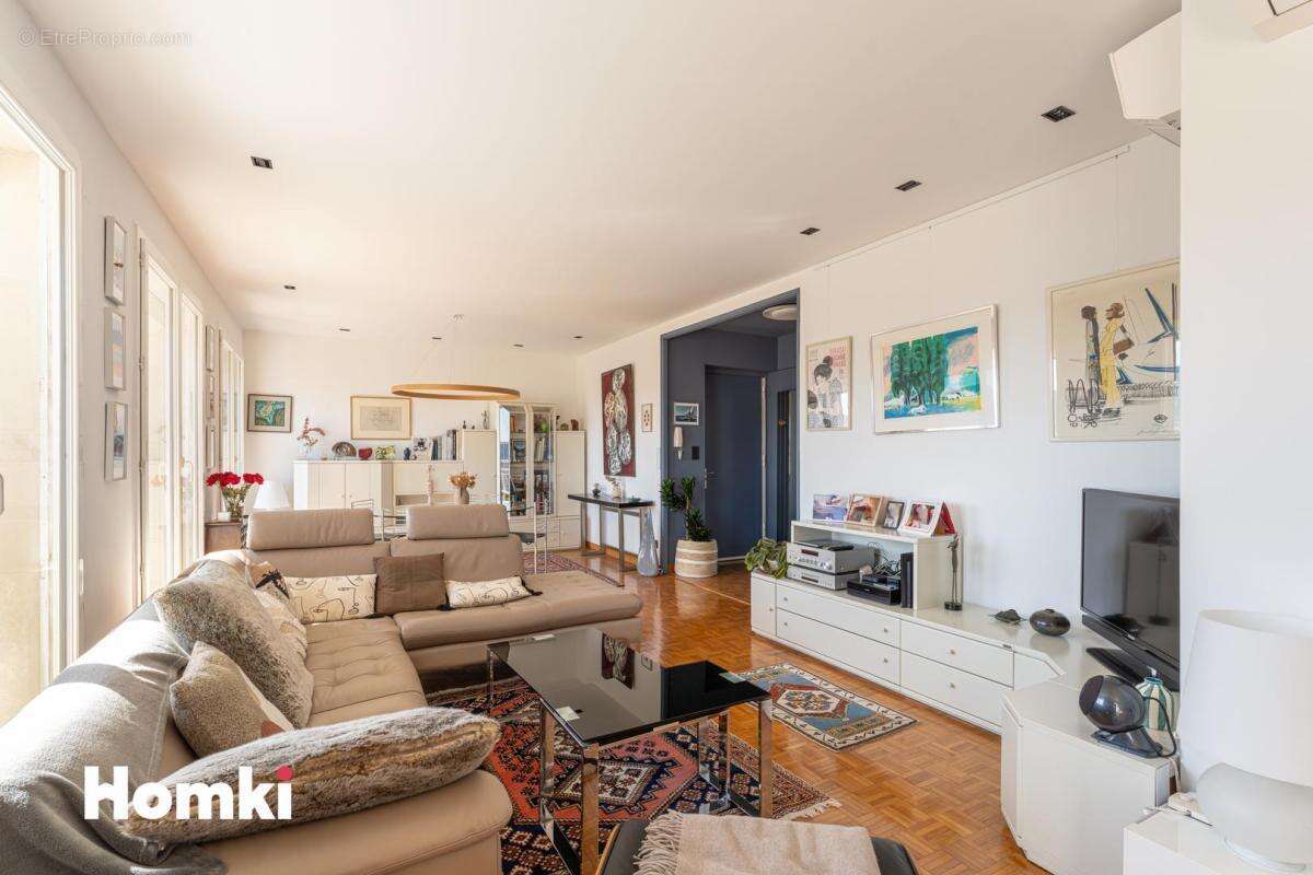 Appartement à MARSEILLE-8E