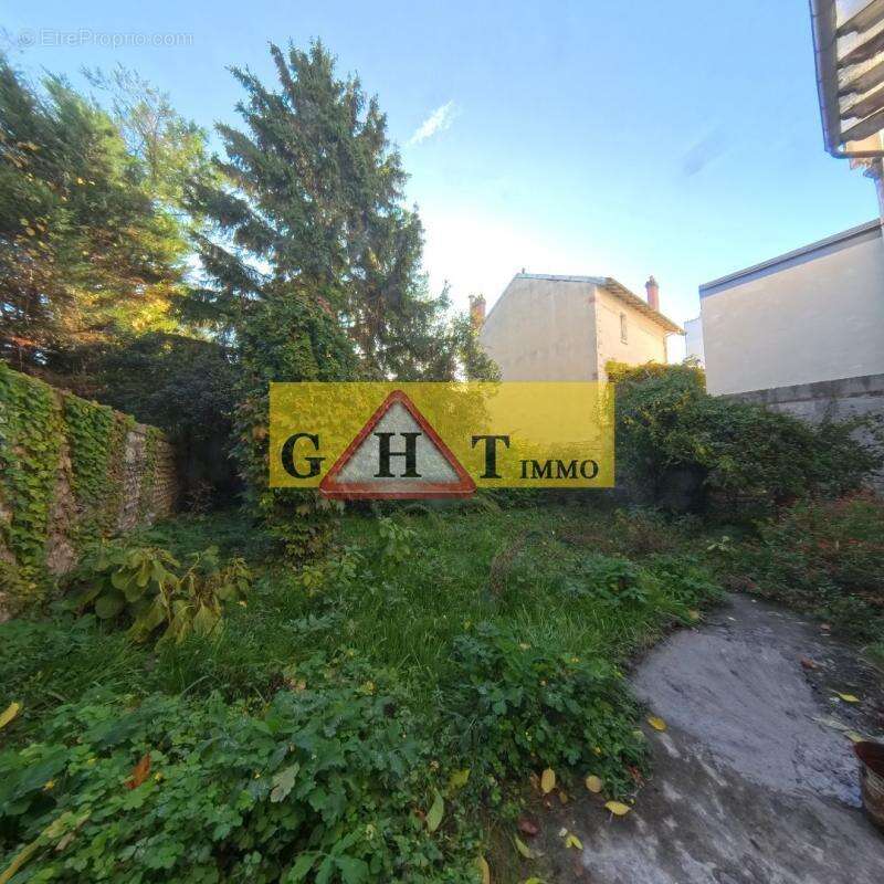 Maison à MAISONS-ALFORT