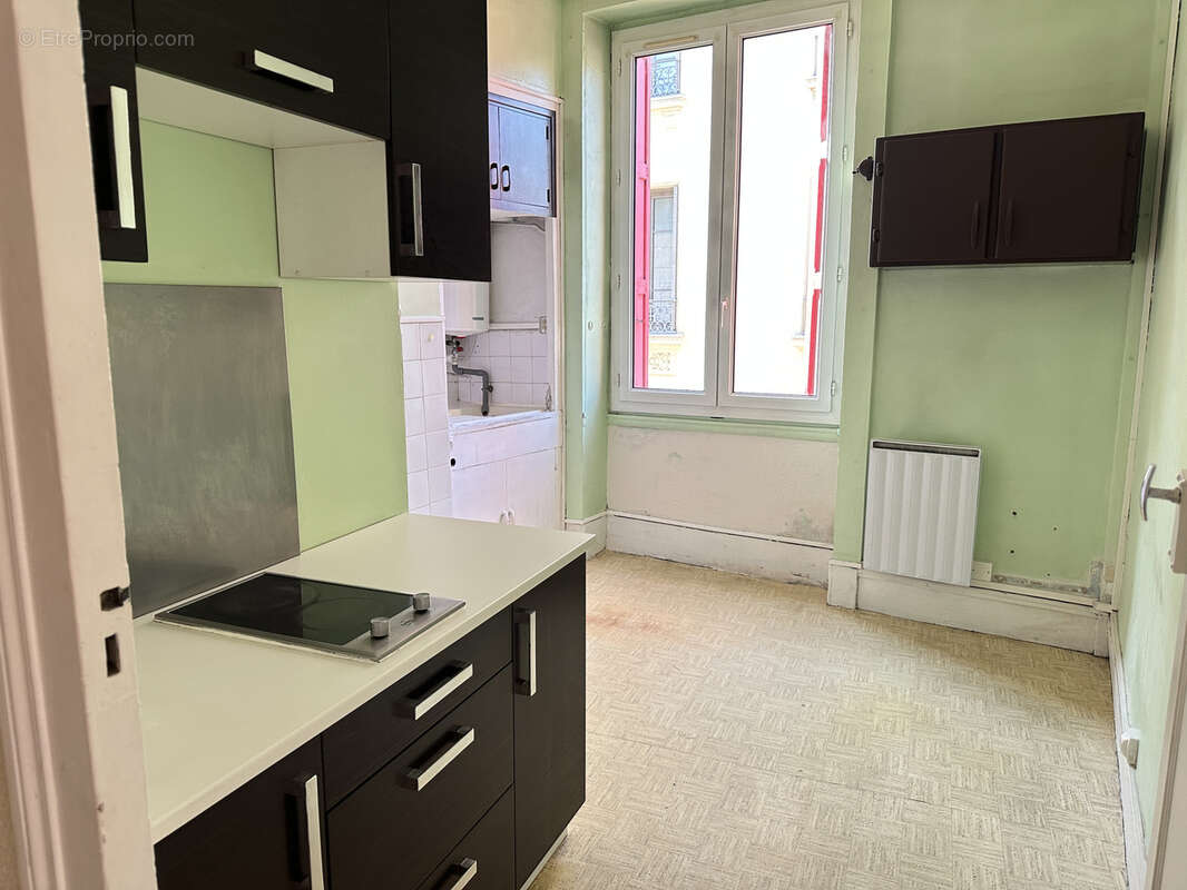 Appartement à SAINT-ETIENNE