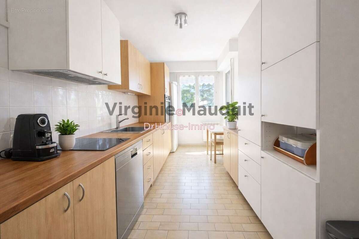 Appartement à MARSEILLE-12E