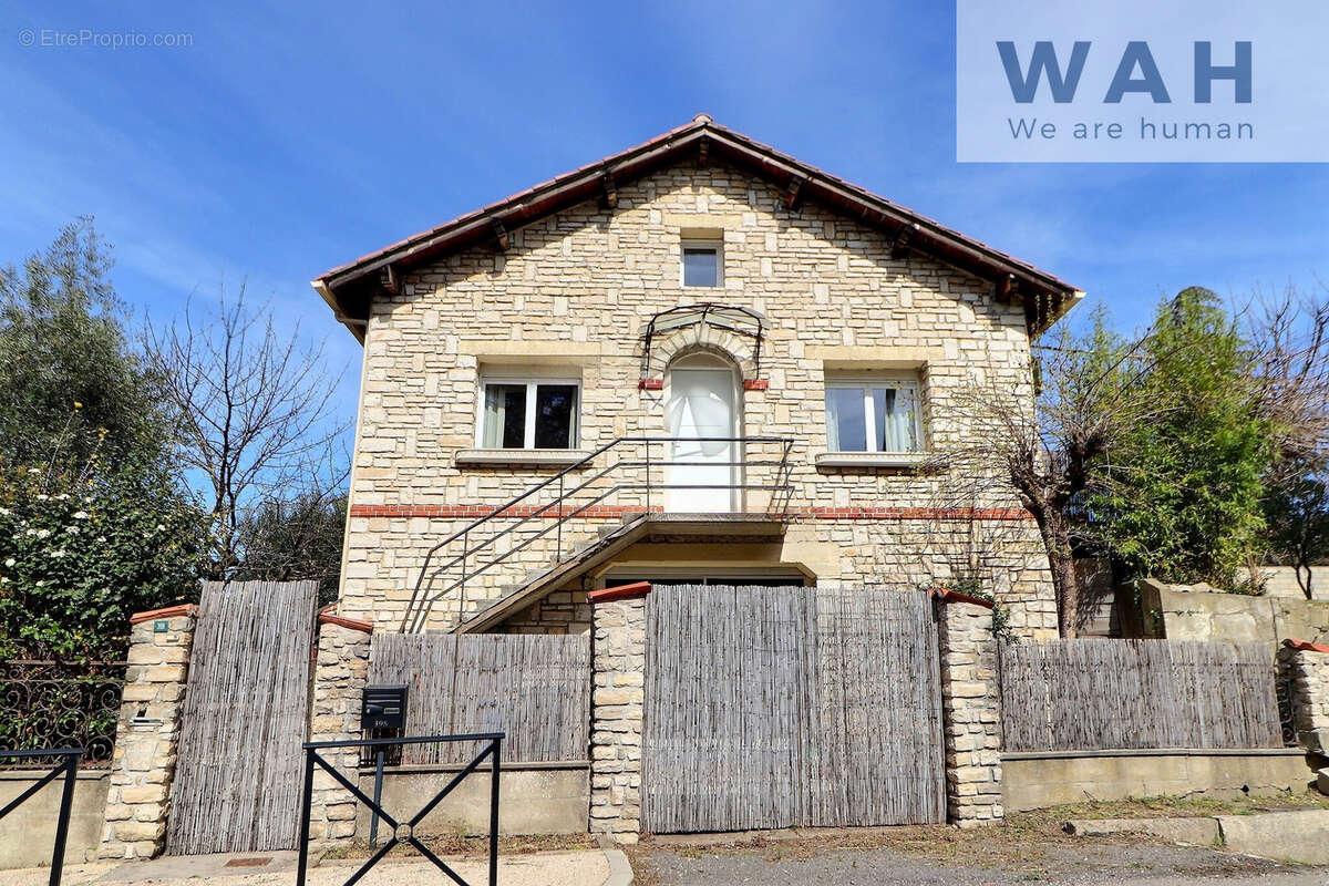 Maison à LEDIGNAN