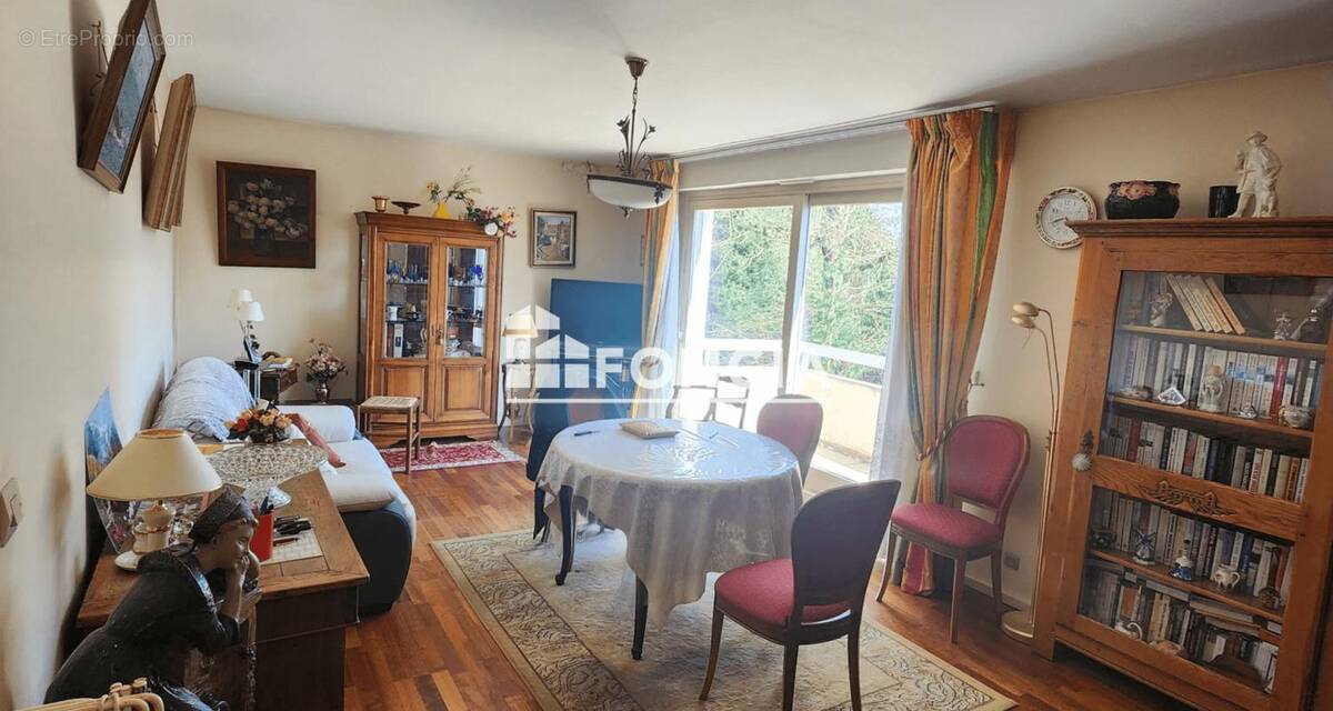 Appartement à BOIS-GUILLAUME