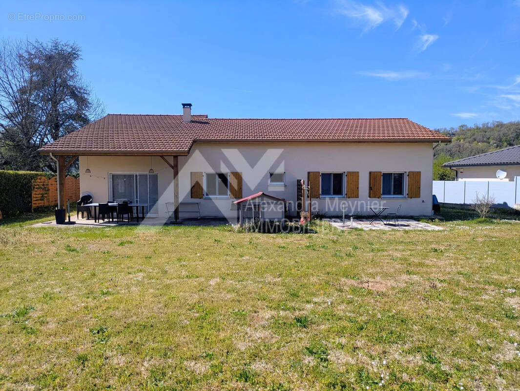 Maison à SAINT-THOMAS-EN-ROYANS