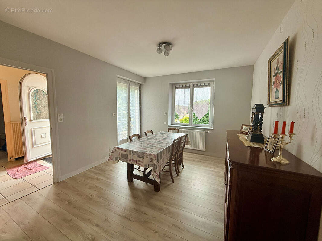 Maison à LA ROCHEFOUCAULD