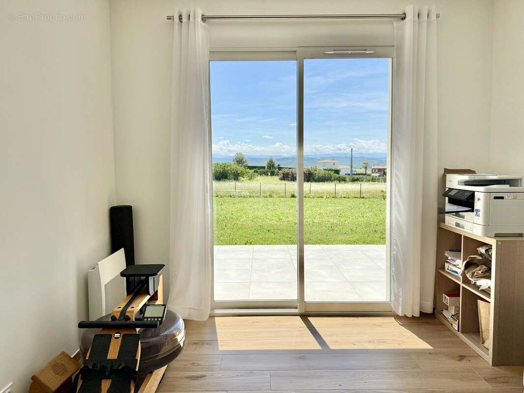 Villa contemporaine de plain-pied avec vue panoramique sur les Pyrénées - photo 9